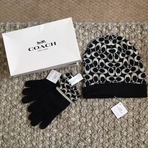 NIB COACH hat and gloves - Merino Wool